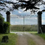 Chateau Dore Les Tours - Loup - Proche Puy Du Fou Apartament *