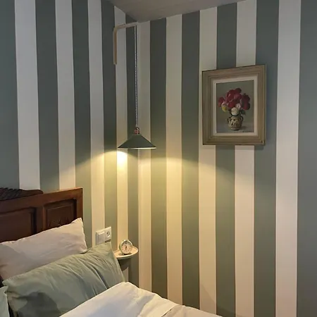 Chateau Dore Les Tours - Loup - Proche Puy Du Fou